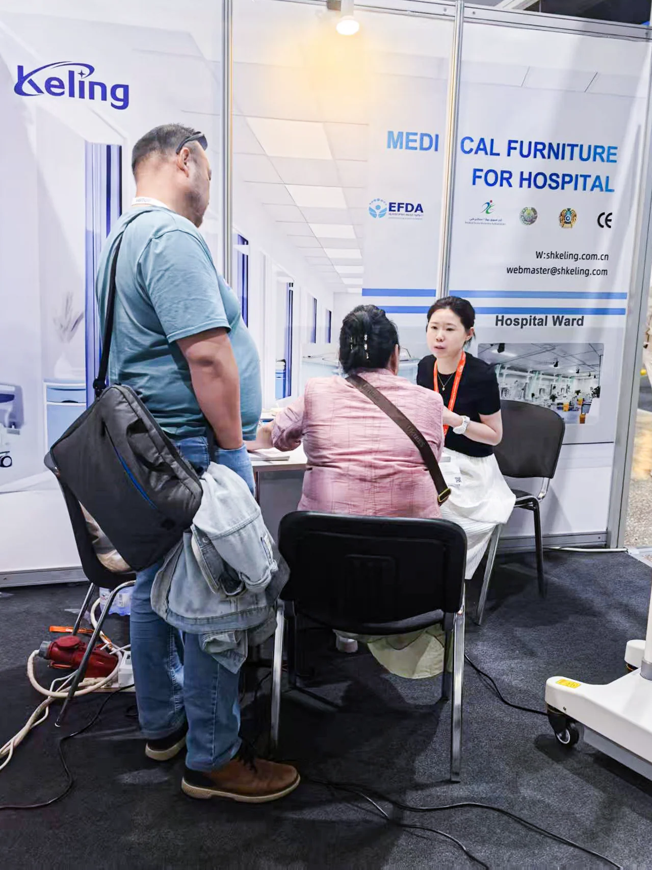 Keling Medical product display at KIHE Kazakhstan