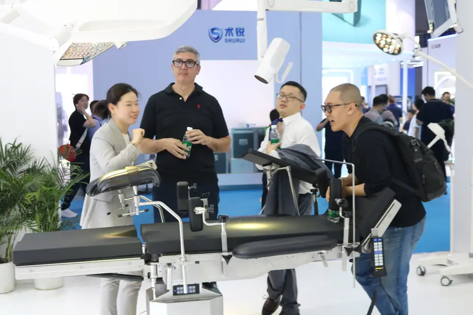 Keling Medical at CMEF, Shanghai, photo 5